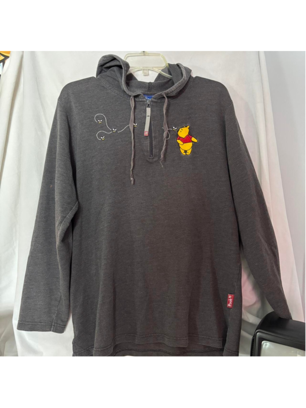 Women’s XL Vintage Sweater Pooh